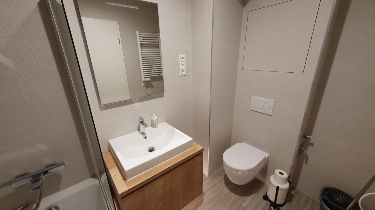 Napfény Resort Exclusive Balatonlelle Esterno foto