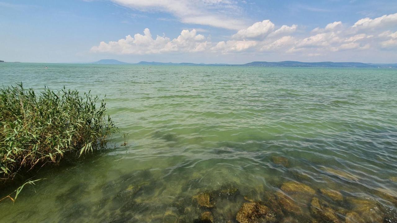 Napfény Resort Exclusive Balatonlelle Esterno foto